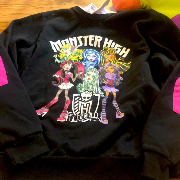 Monster High Alumni Collared Sweatshirt sz S - Picture 1 of 4